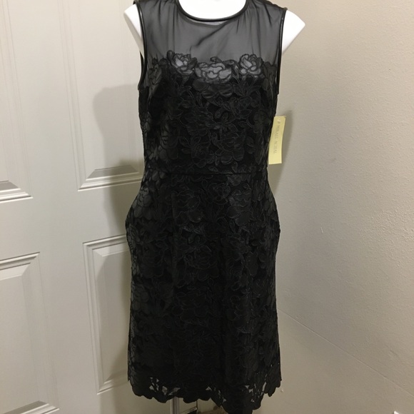 Mikael Aghal Dresses & Skirts - Mikael Aghal Black Sheath Dress